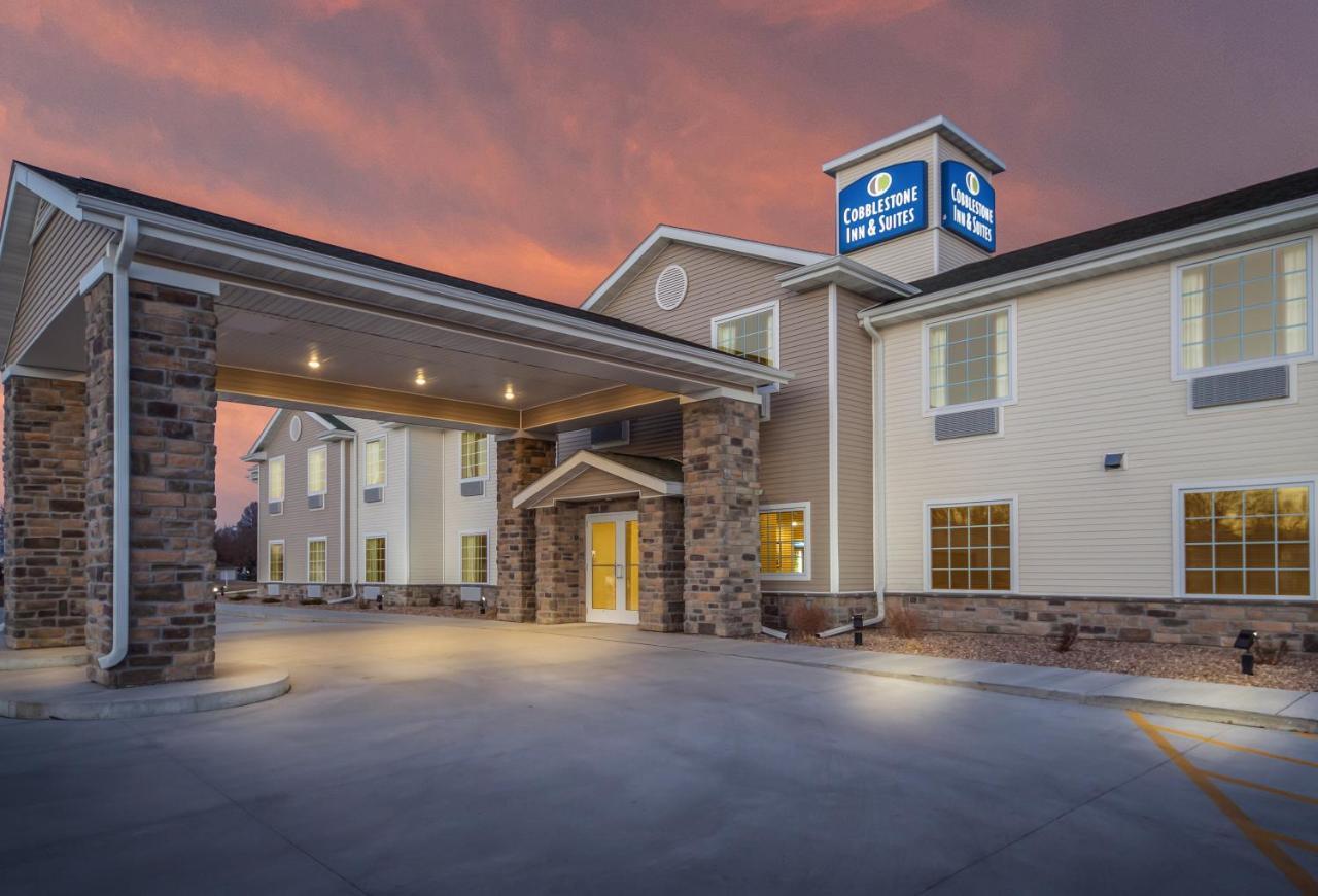 Cobblestone Inn & Suites - Holdrege Exterior foto